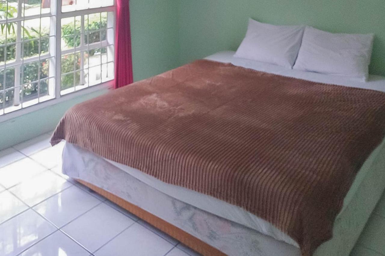 Villa Getsemani Mitra Reddoorz Sangkanurip Extérieur photo